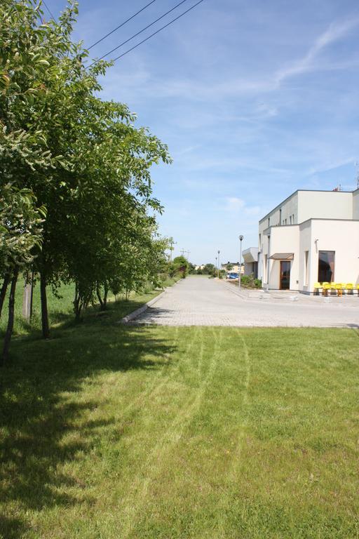 Hotel Vanillia Kluki  Buitenkant foto